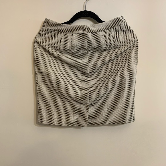 Ann Taylor Loft work skirt - Picture 2 of 6